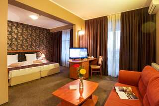 Отель Park Hotel Olymp & SPA Велинград Улучшенный полулюкс с ванной-1